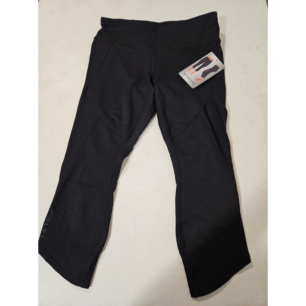 Active Life Athletic capri Leggings Women's Medium Black capri style leggin(1919